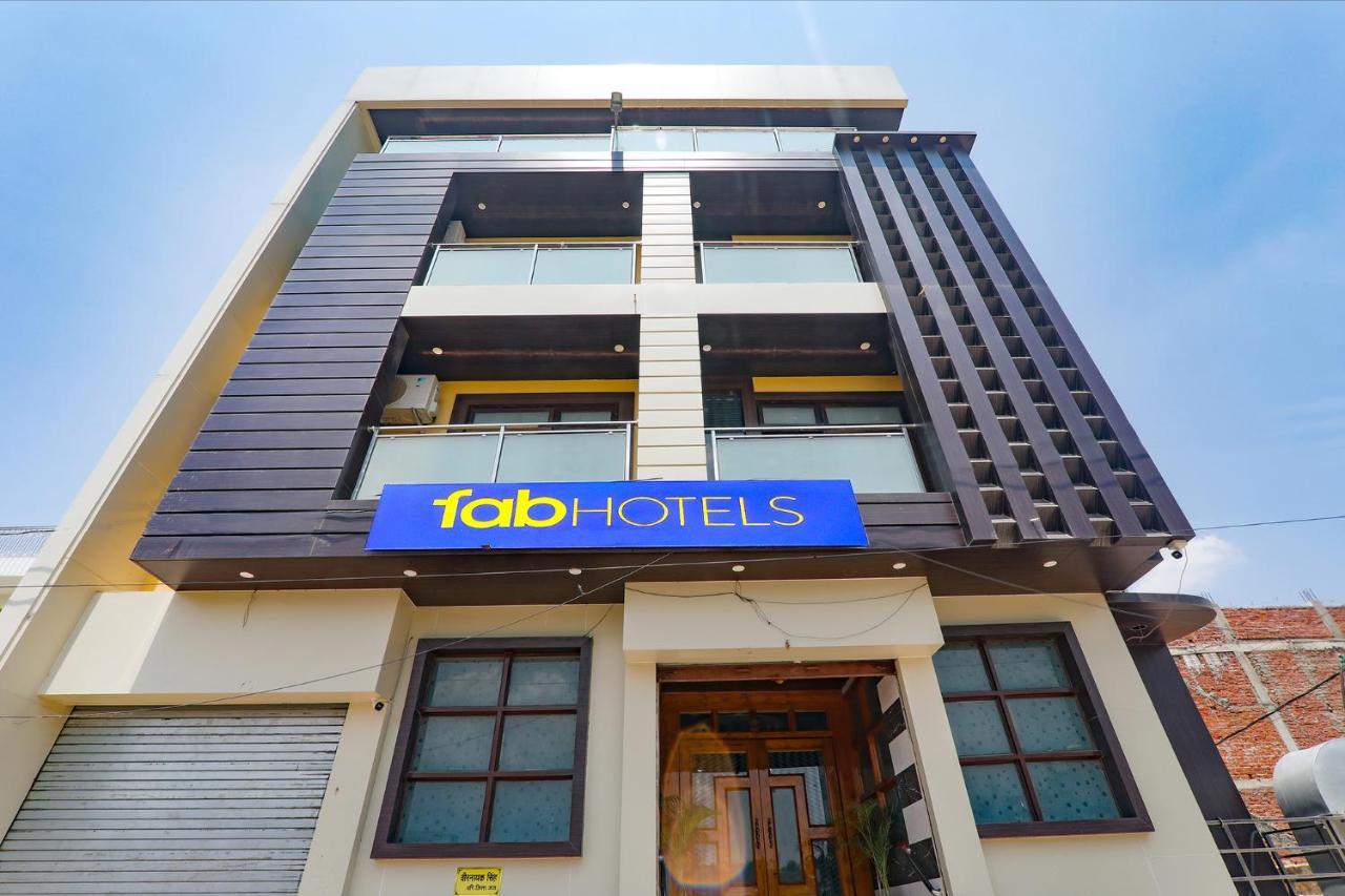 Fabhotel Saumendra - Varanasi — Photos 1